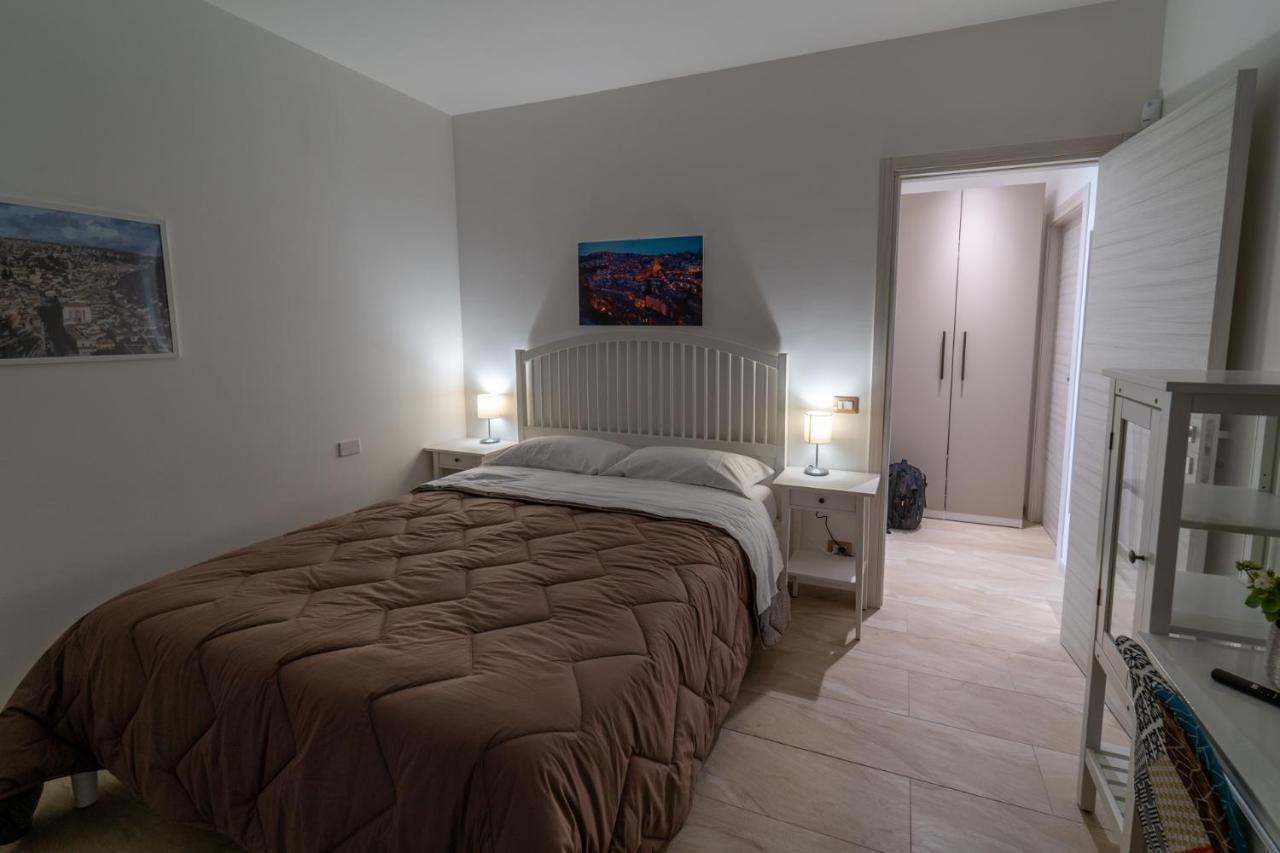 Nni Mia Hotel Modica Kültér fotó